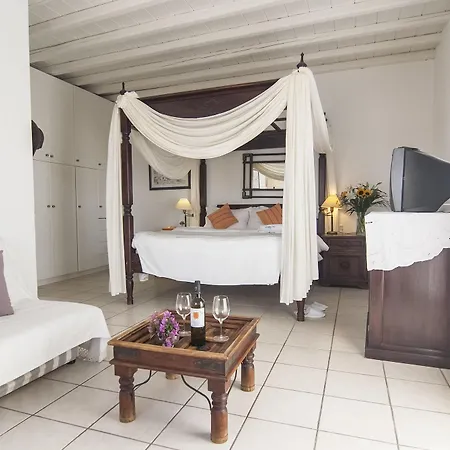 泽菲罗斯酒店 3*