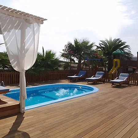 Zephyros Aparthotel Paraga (Mykonos)