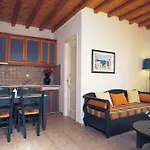 Zephyros Paraga (Mykonos)