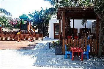 Zephyros 3* פאראגה