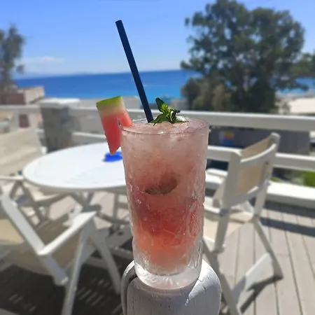 Zephyros Апарт-отель 3*